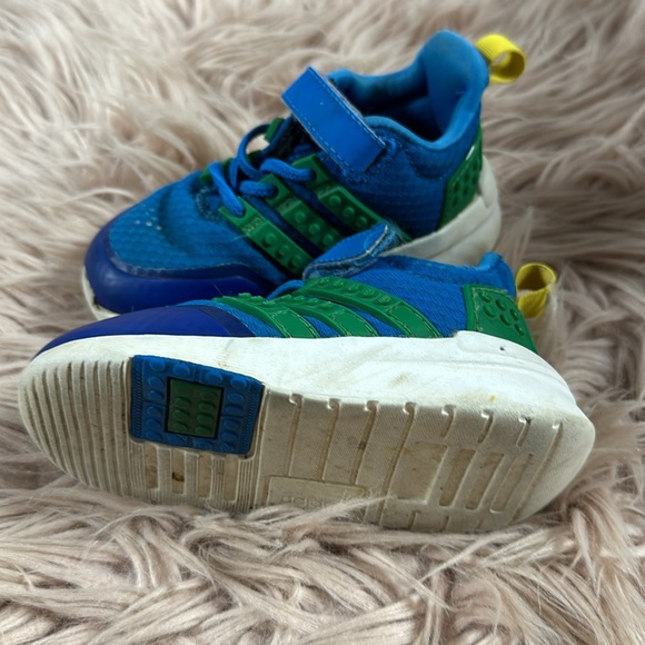Lego Adidas Runner - Picture 4 of 7